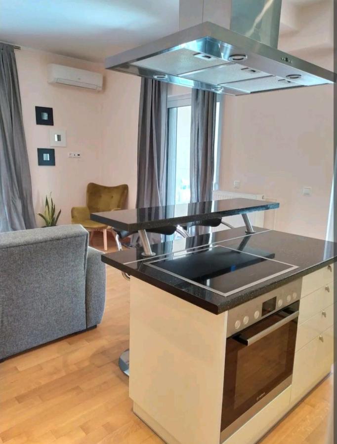 Stylish -Modern Apartment Heart Of Marousi Αθήνα Εξωτερικό φωτογραφία